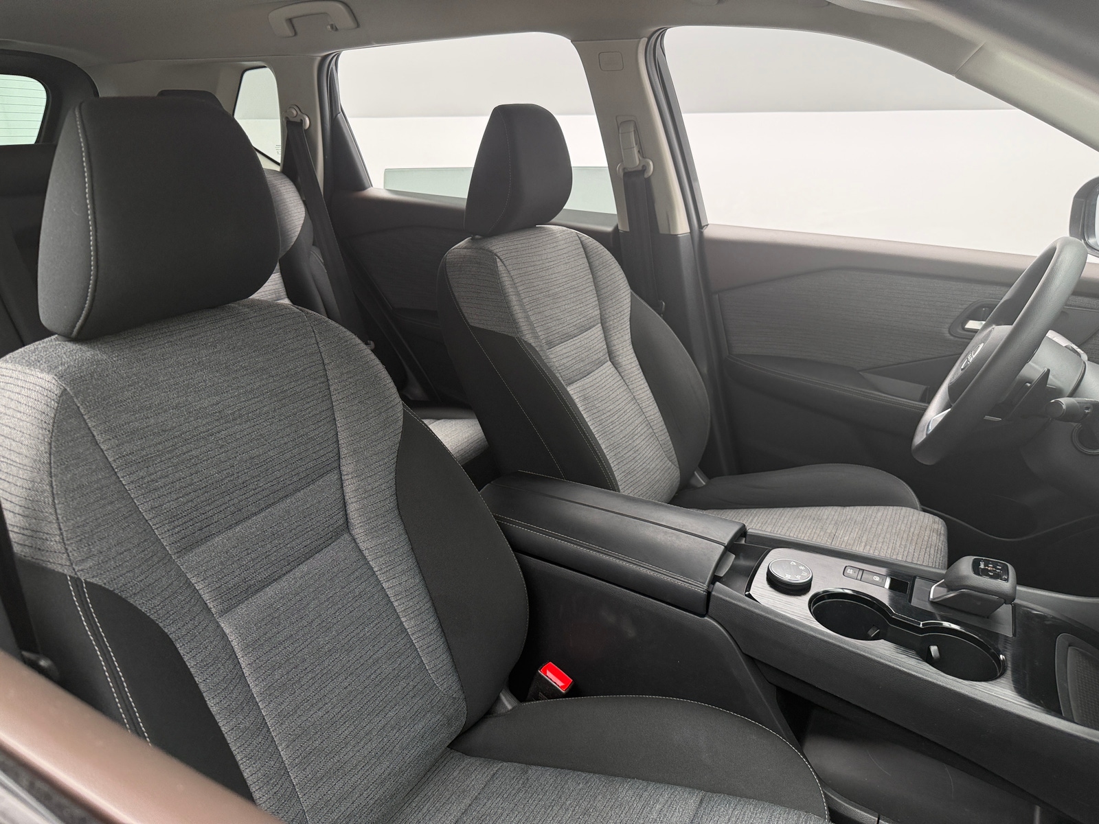 Thumbnail: 2023 Nissan Rogue - 2