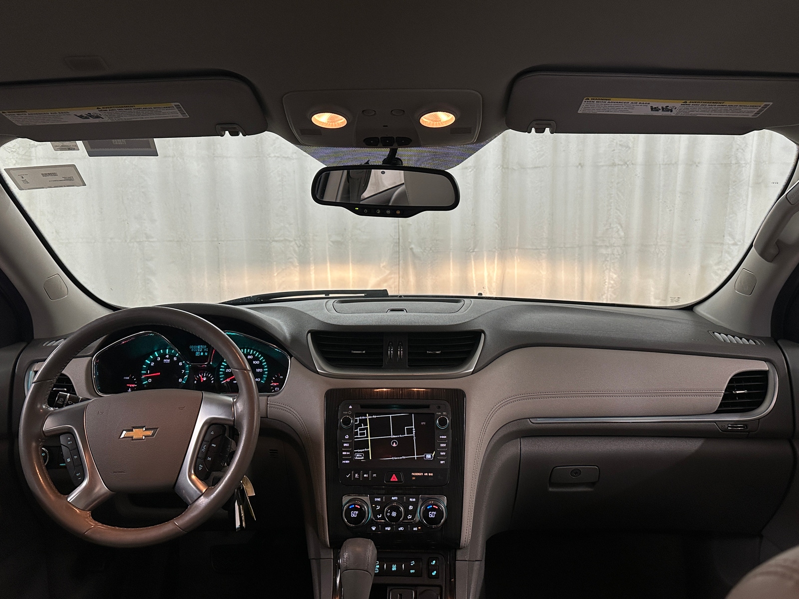 Thumbnail: 2017 Chevrolet Traverse - 3