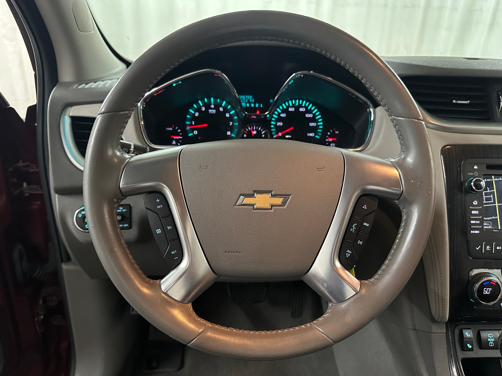 Thumbnail: 2017 Chevrolet Traverse - 5