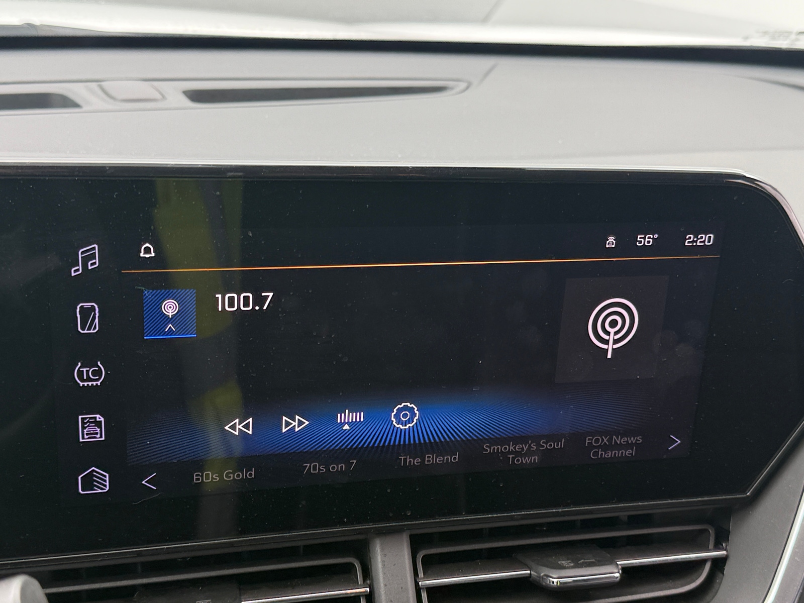 Thumbnail: 2025 Chevrolet Trax - 4