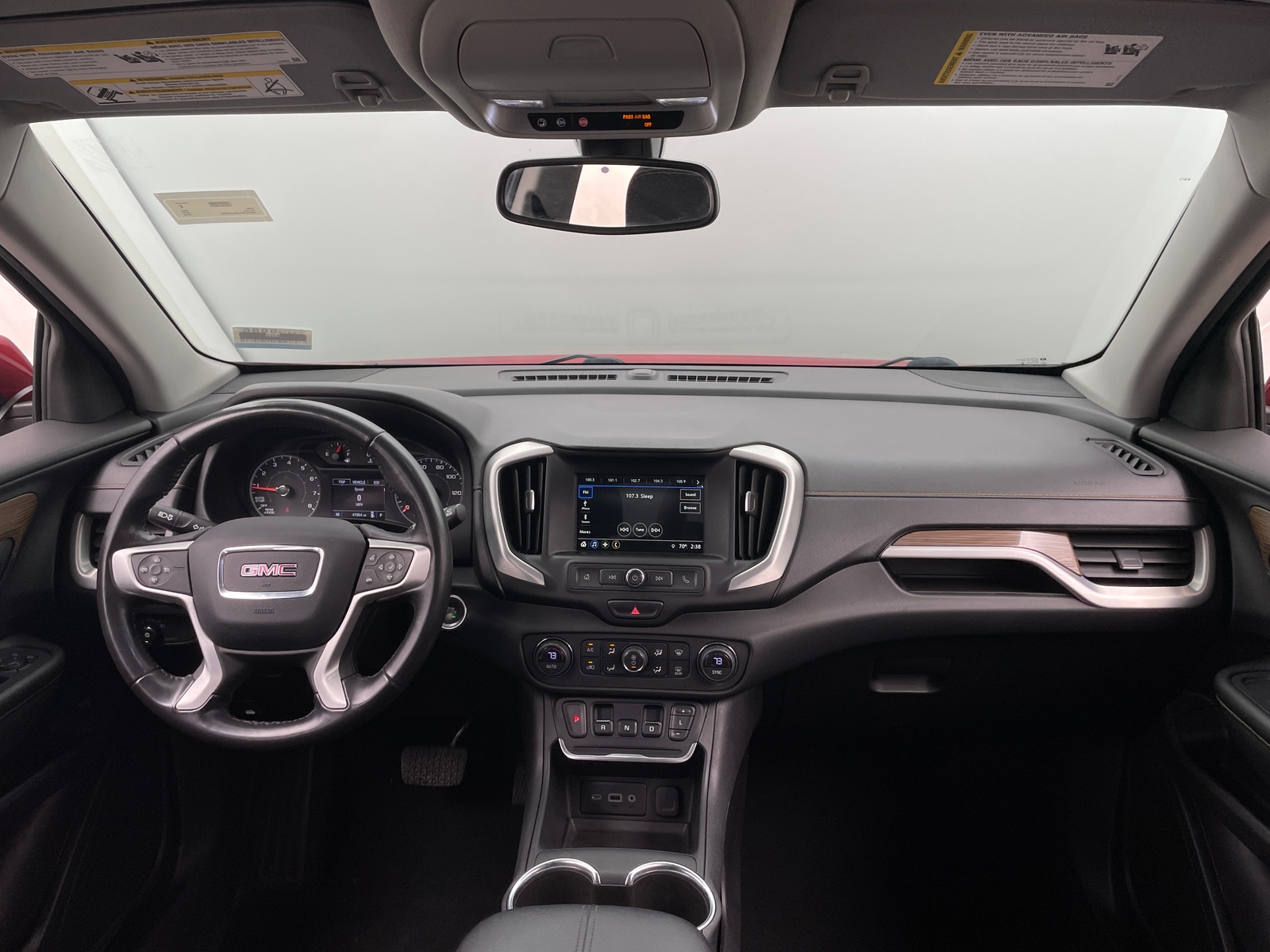 Thumbnail: 2018 GMC Terrain - 3