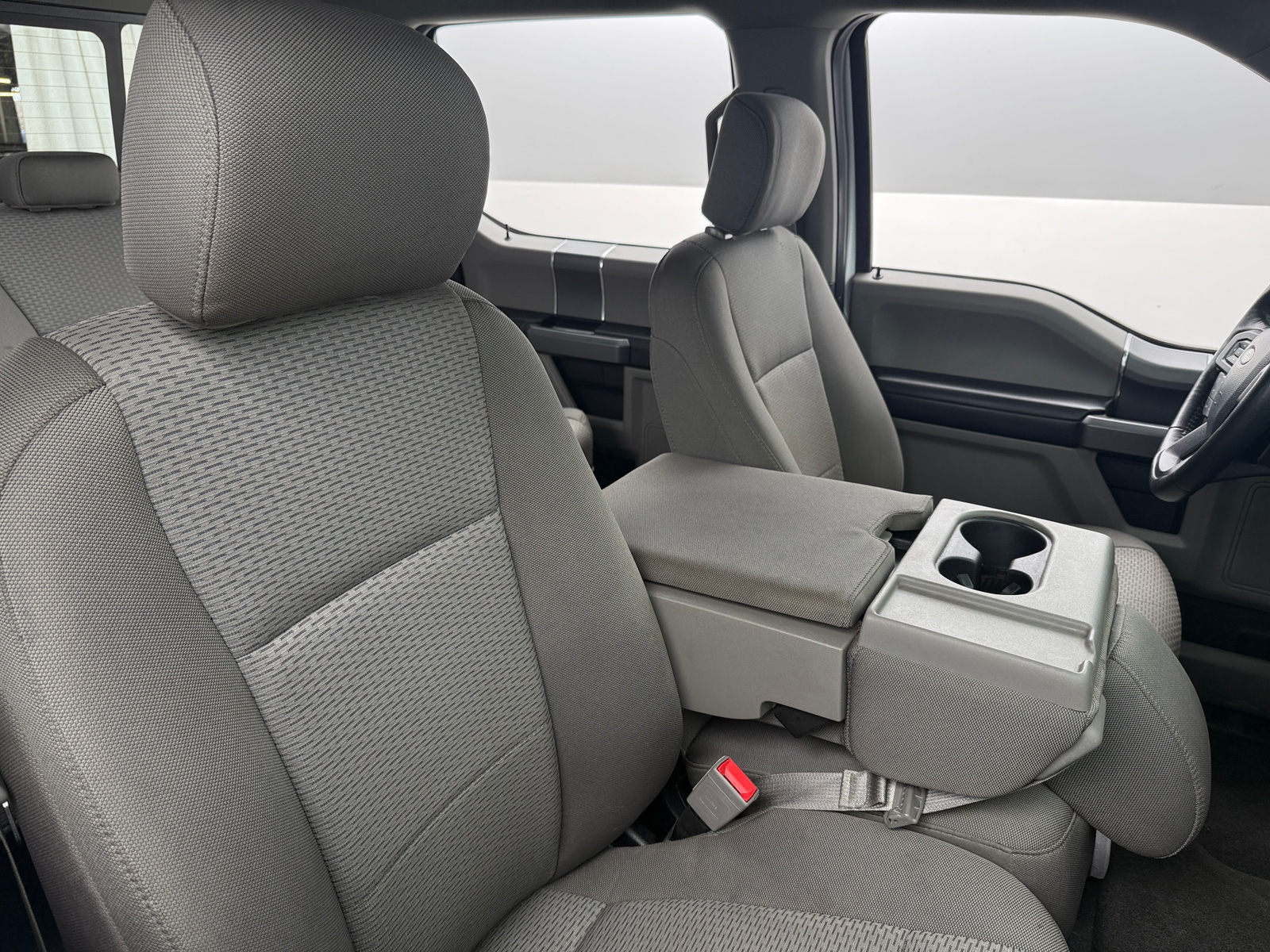 Thumbnail: 2020 Ford Econoline - 2