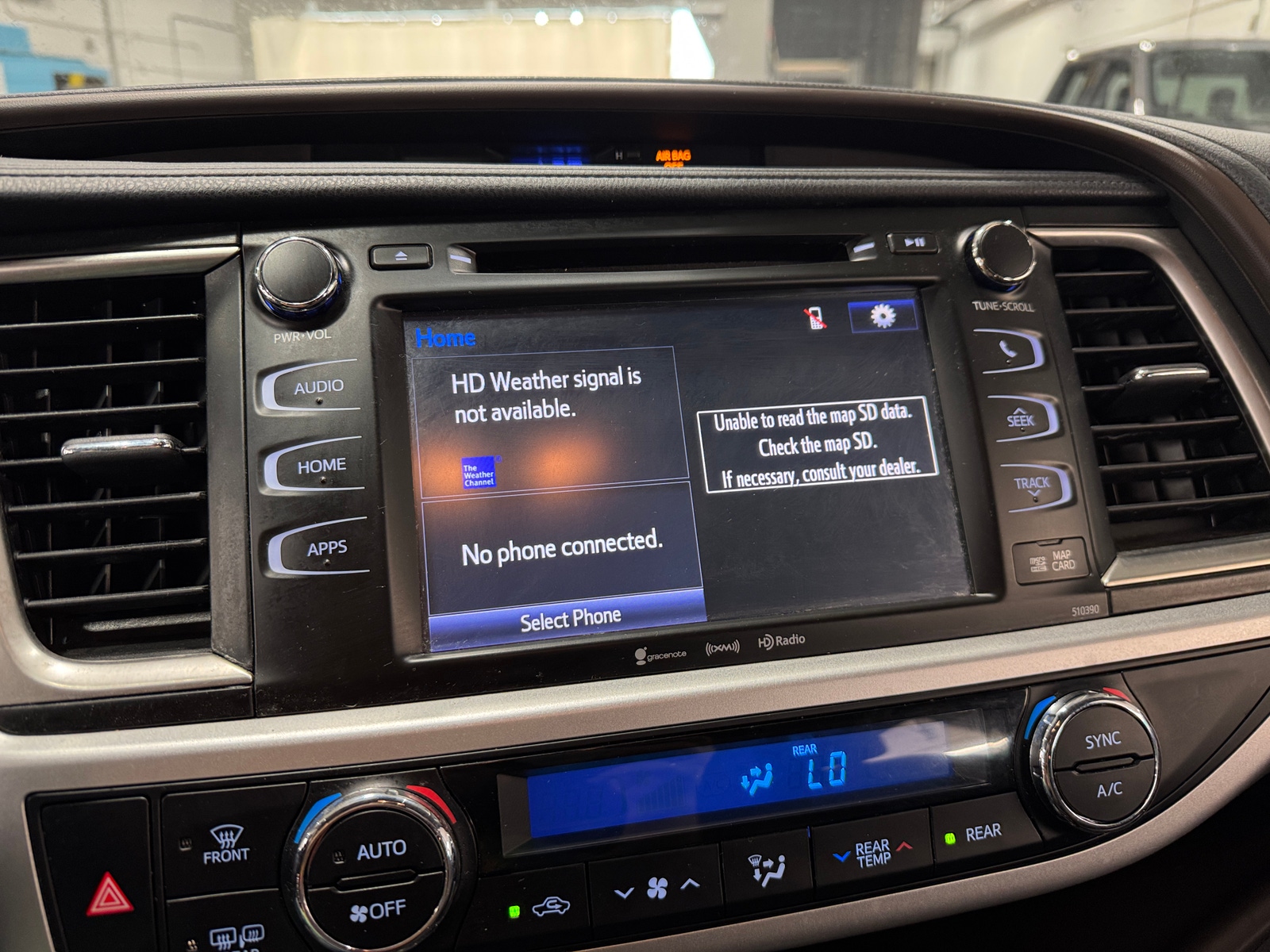 Thumbnail: 2019 Toyota Highlander - 3