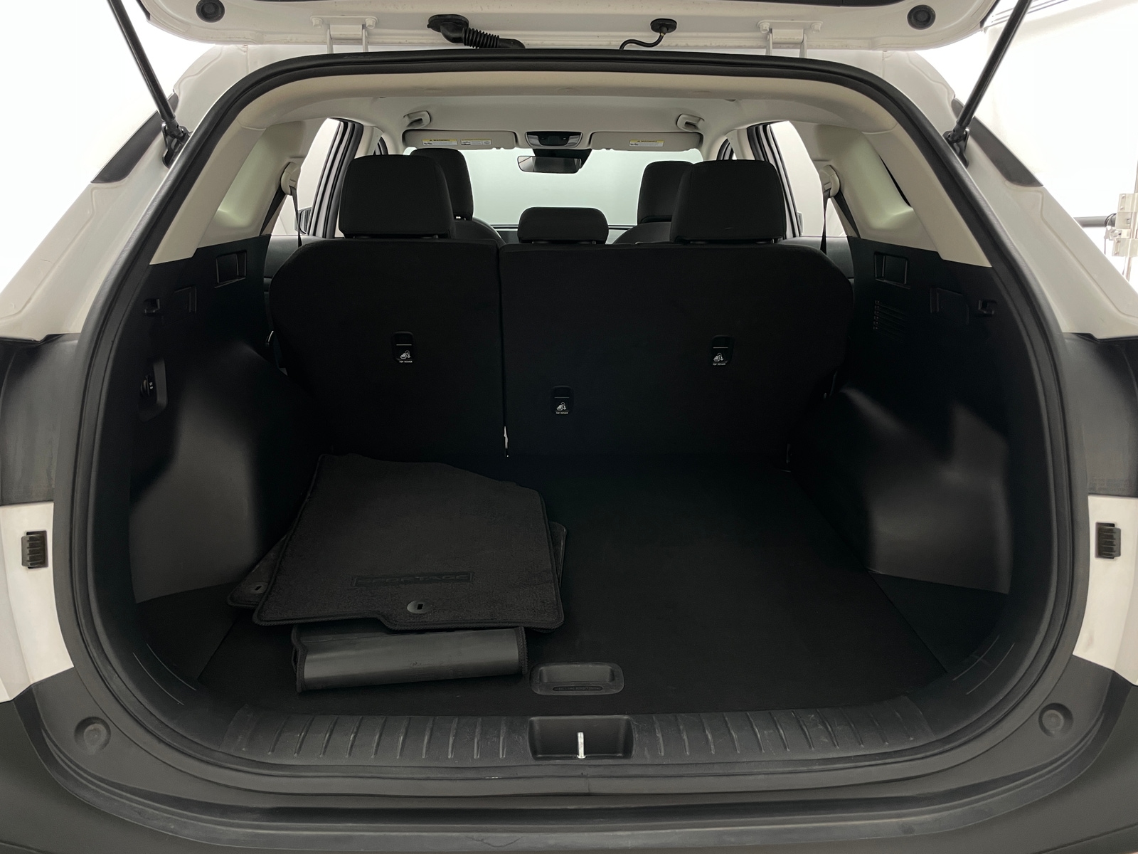 Thumbnail: 2025 Kia Sportage - 7