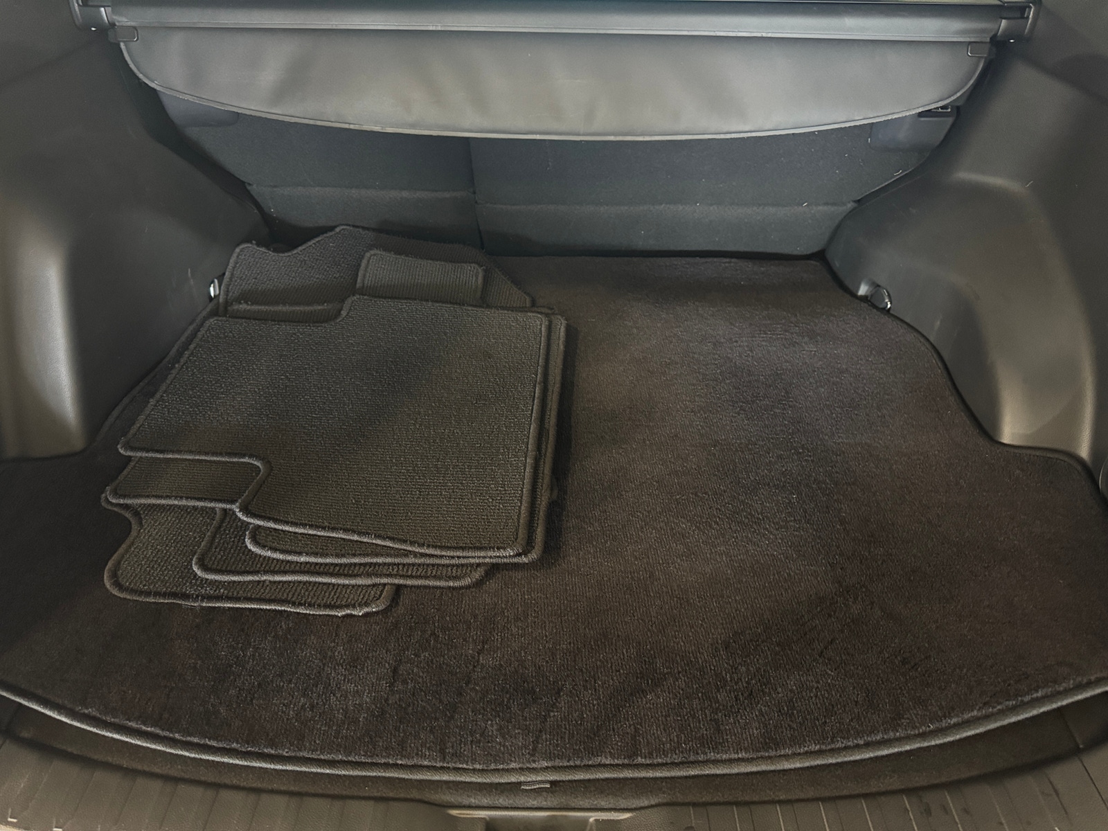 Thumbnail: 2024 Toyota RAV4 - 7