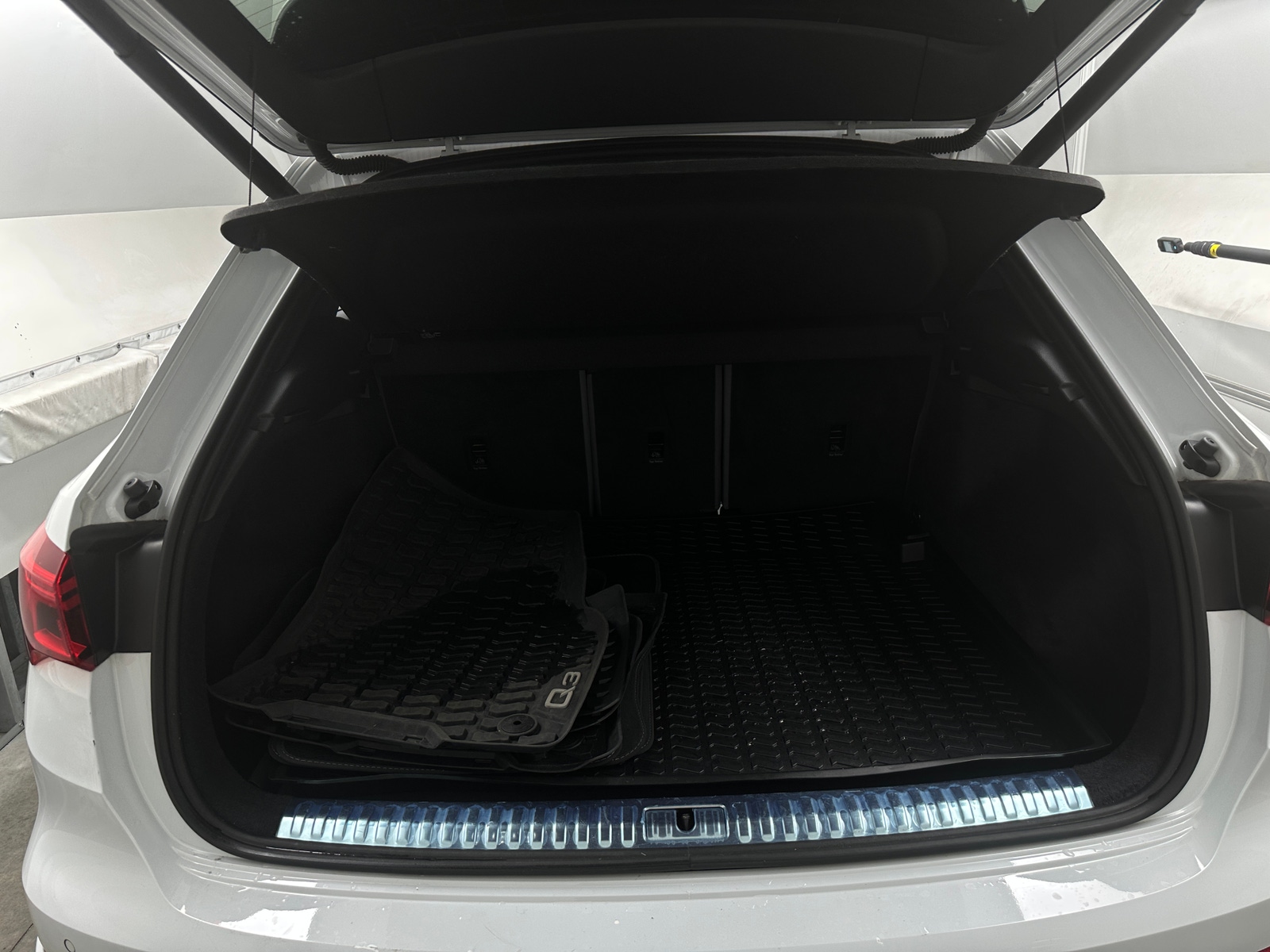 Thumbnail: 2024 Audi Q3 - 6