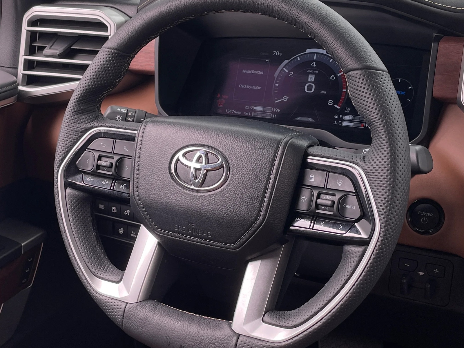 Thumbnail: 2025 Toyota Sequoia - 4