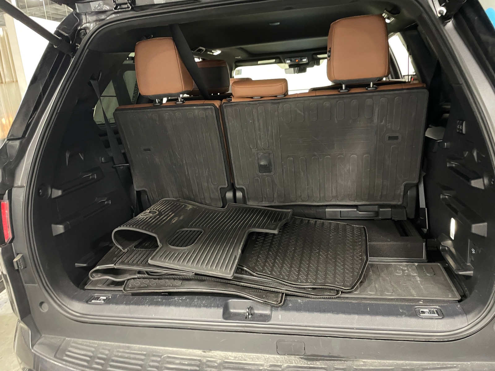 Thumbnail: 2025 Toyota Sequoia - 6