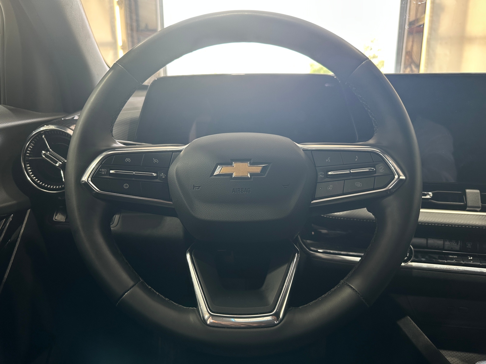 Thumbnail: 2025 Chevrolet Equinox - 5