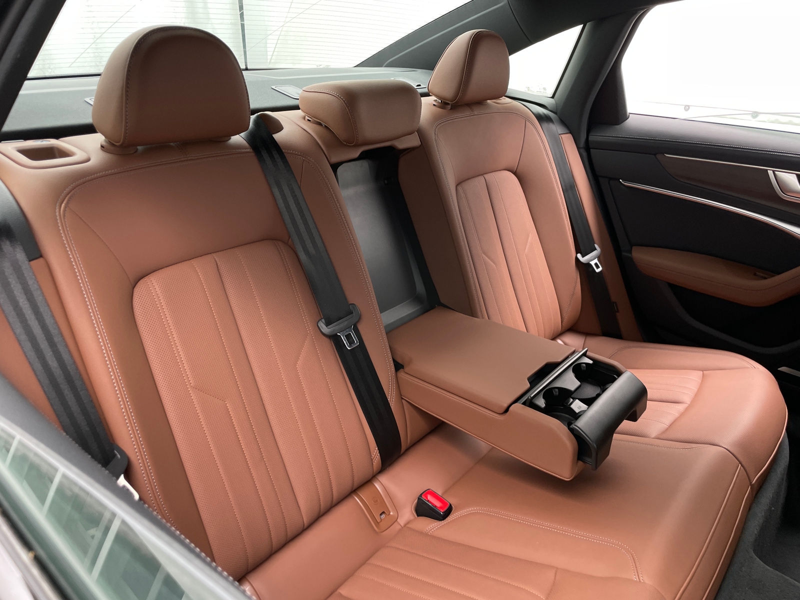 Thumbnail: 2025 Audi A6 - 5