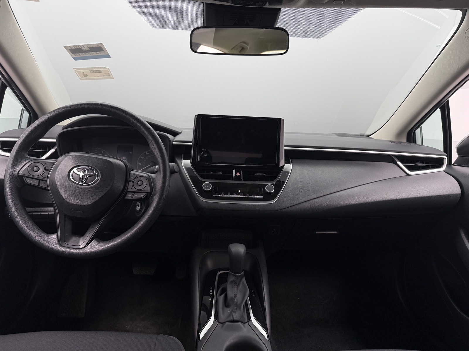 Thumbnail: 2025 Toyota Corolla - 3