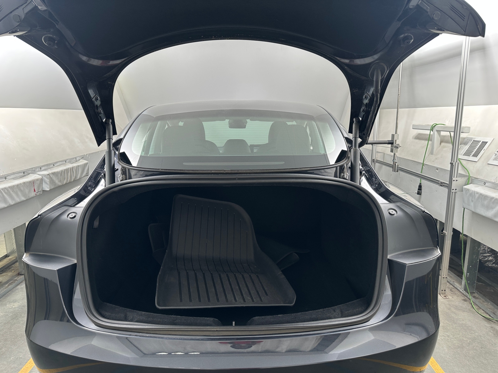 Thumbnail: 2025 Tesla Model 3 - 6