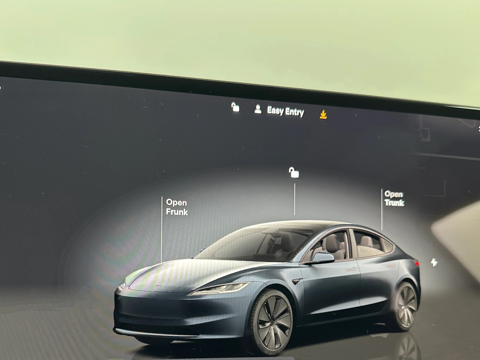 Thumbnail: 2025 Tesla Model 3 - 3