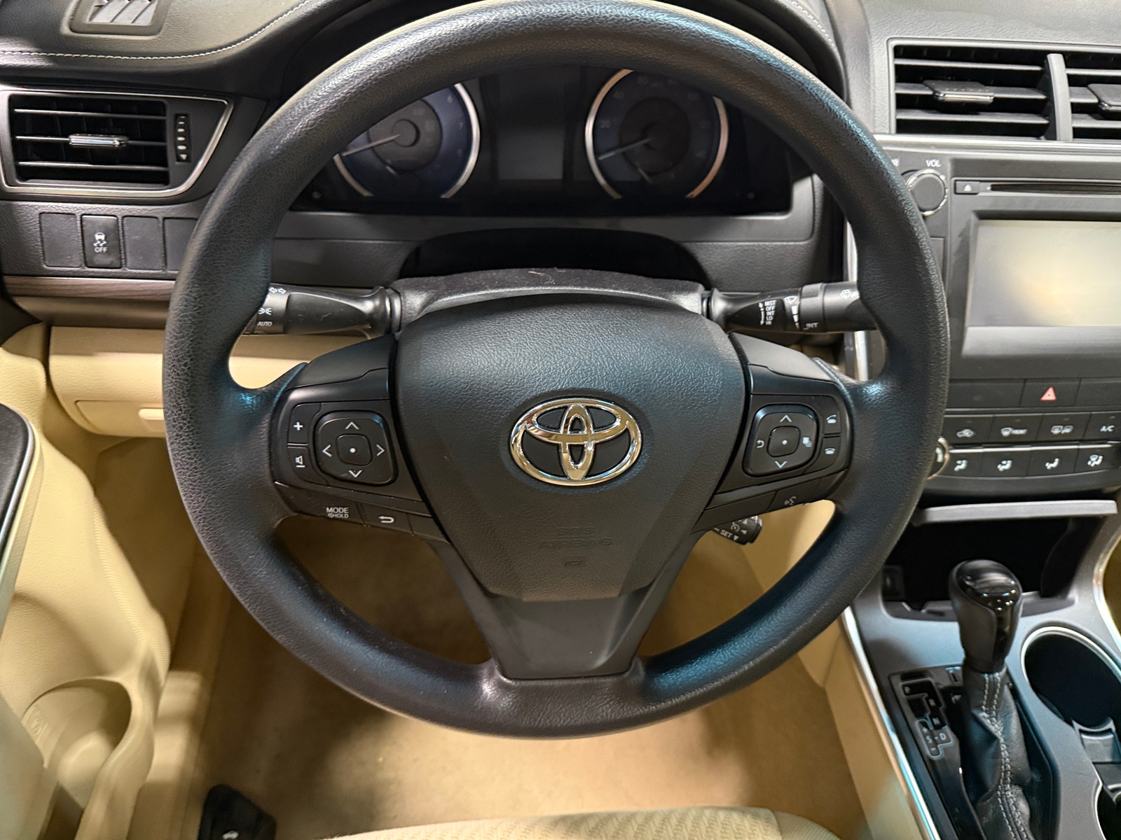 Thumbnail: 2017 Toyota Camry - 5