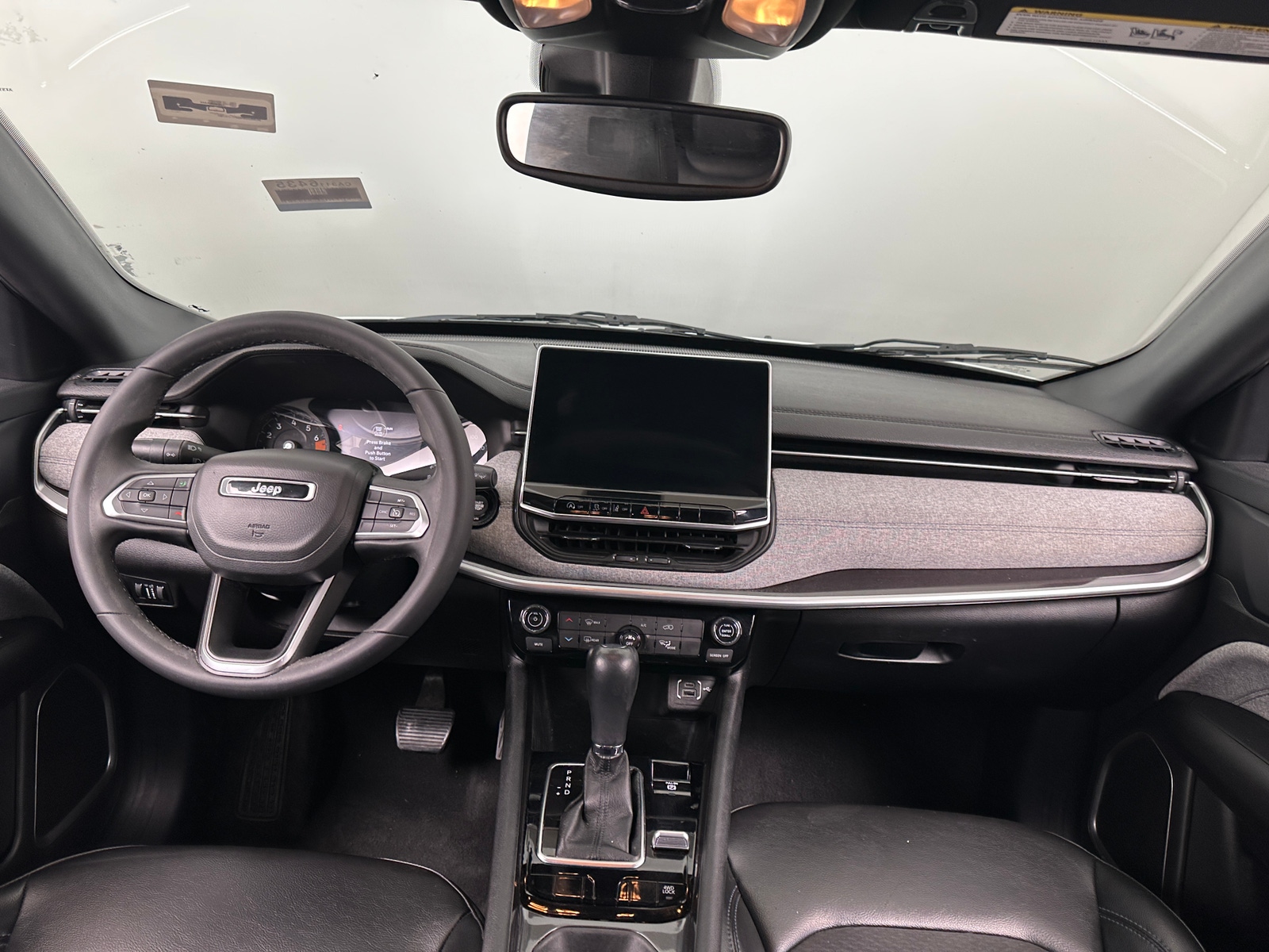 Thumbnail: 2023 Jeep Compass - 3