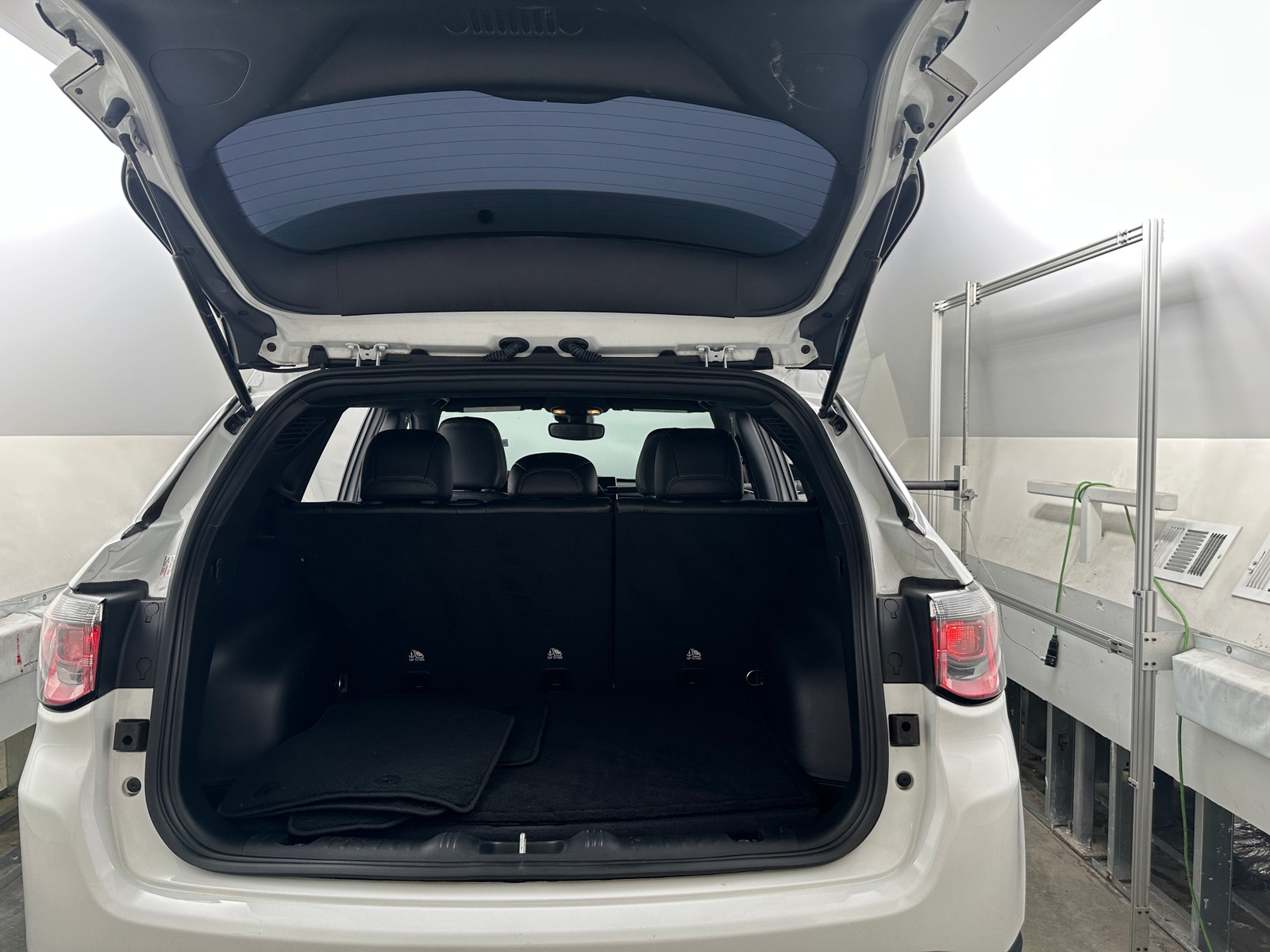 Thumbnail: 2023 Jeep Compass - 7