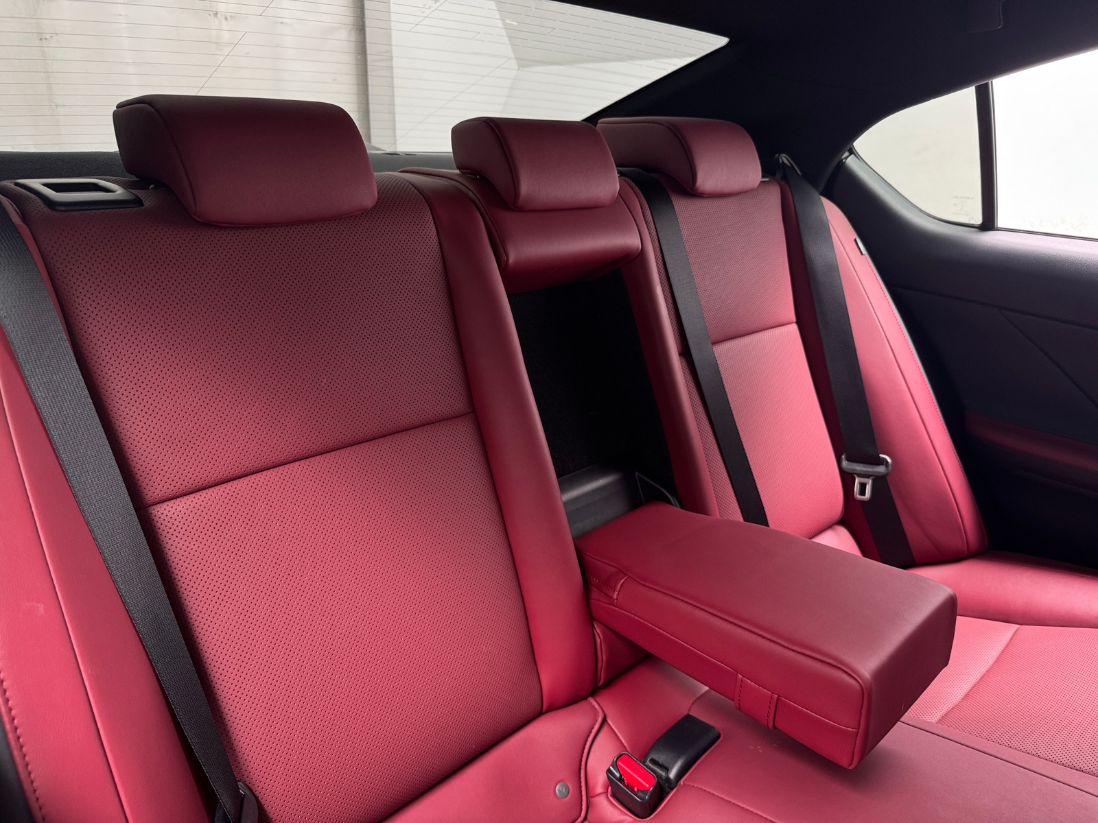 Thumbnail: 2024 Lexus IS - 5