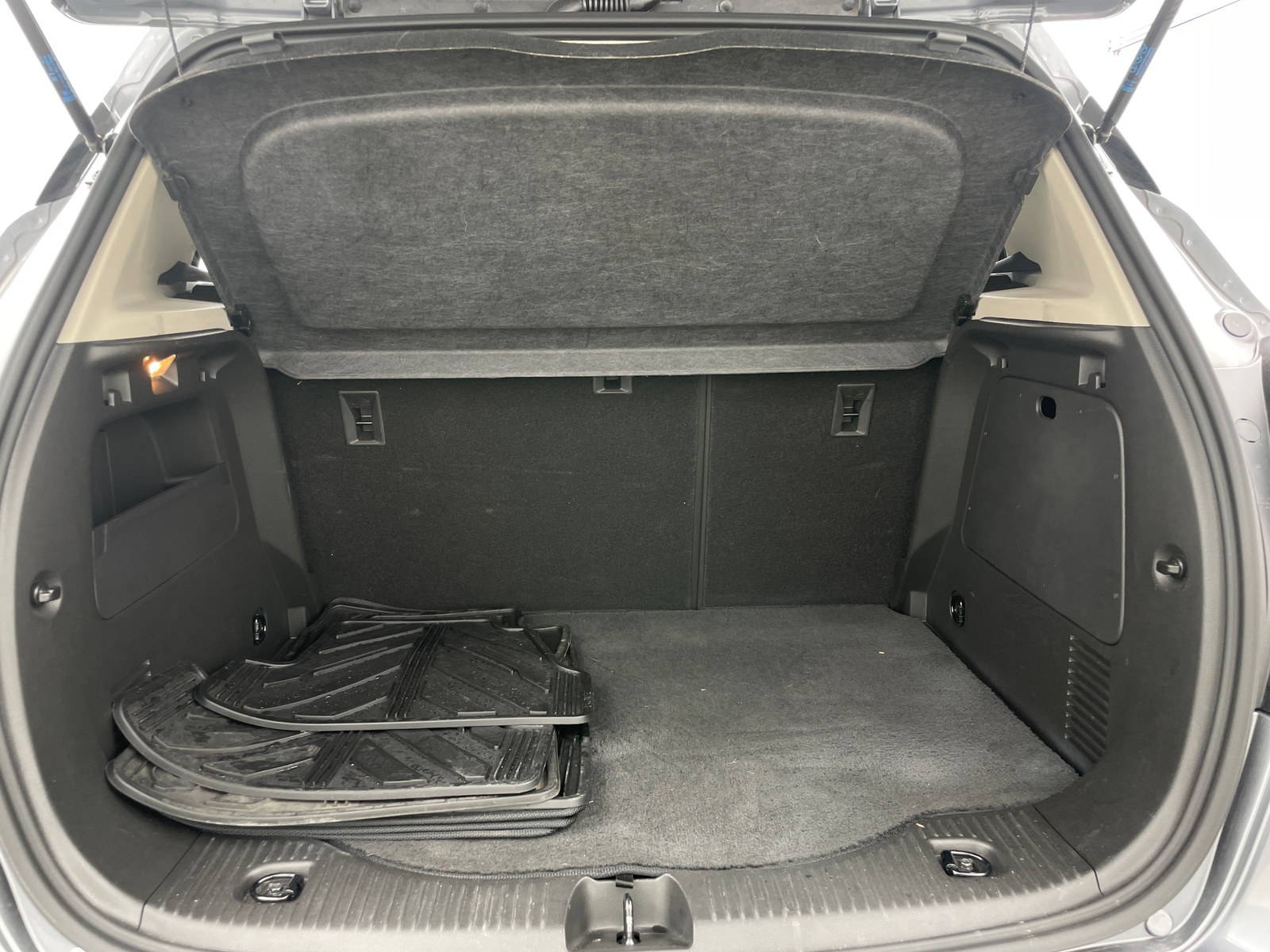 Thumbnail: 2019 Buick Encore - 6