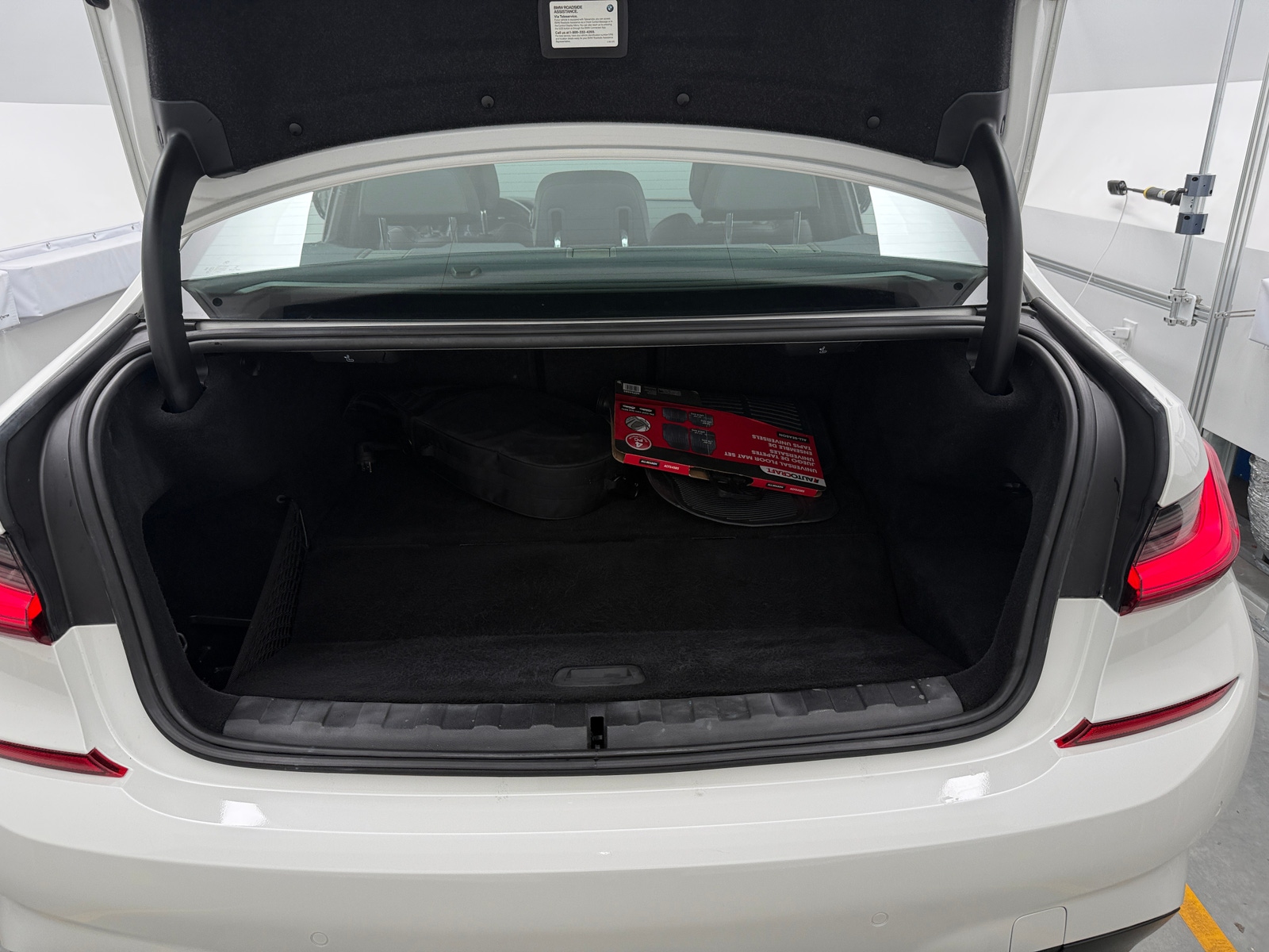 Thumbnail: 2021 BMW 3 Series - 6