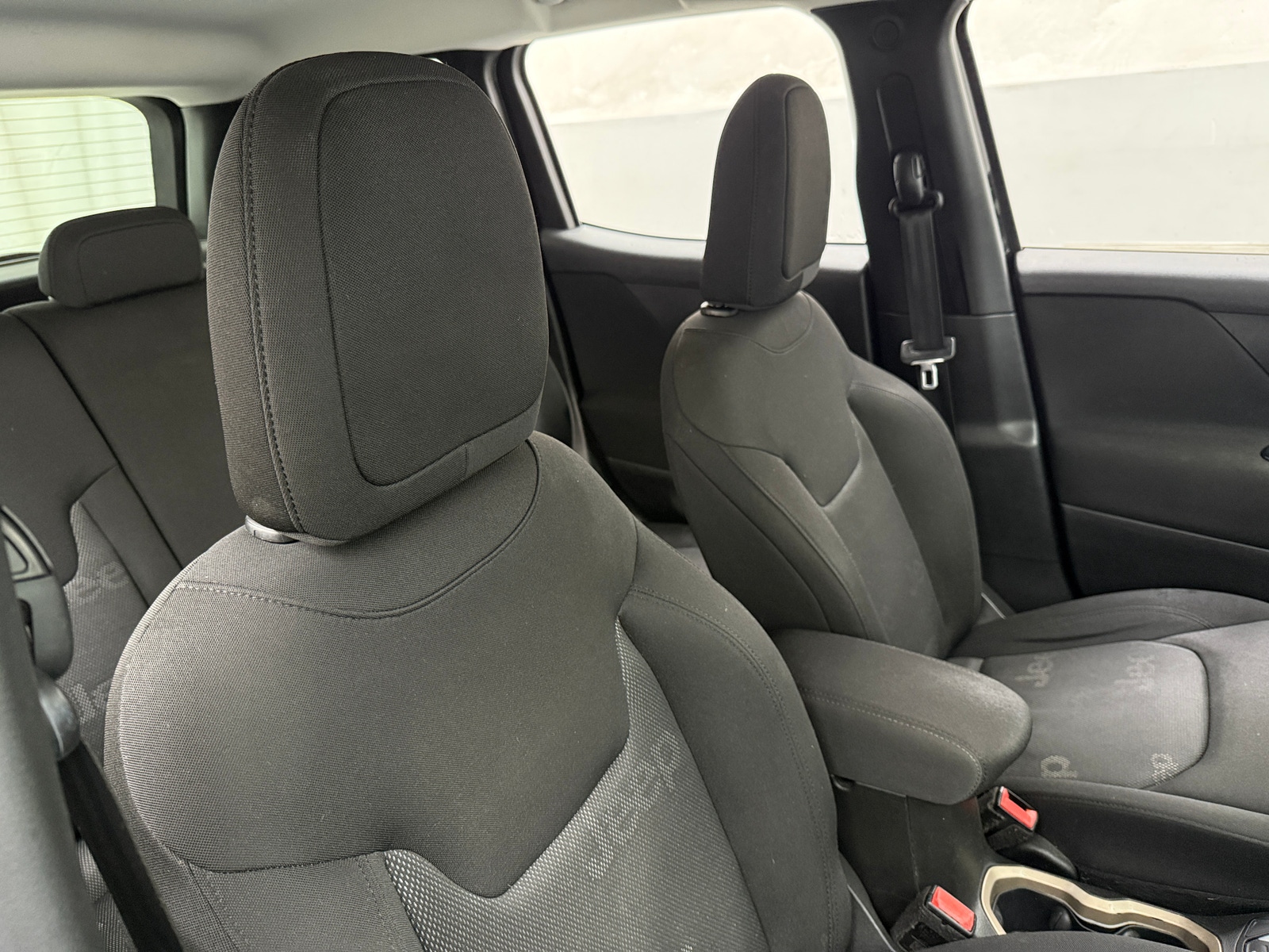 Thumbnail: 2017 Jeep Renegade - 2