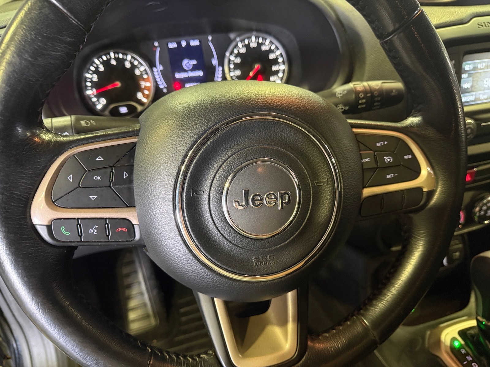 Thumbnail: 2017 Jeep Renegade - 5