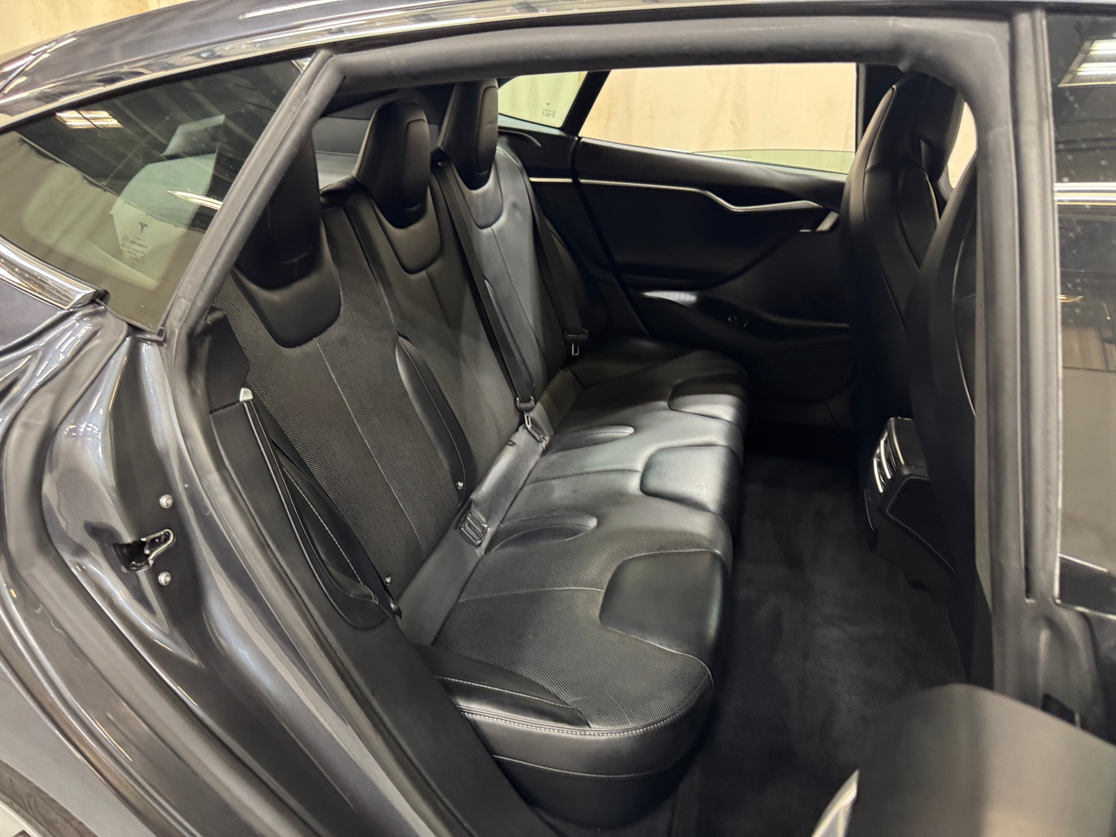 Thumbnail: 2017 Tesla Model S - 5