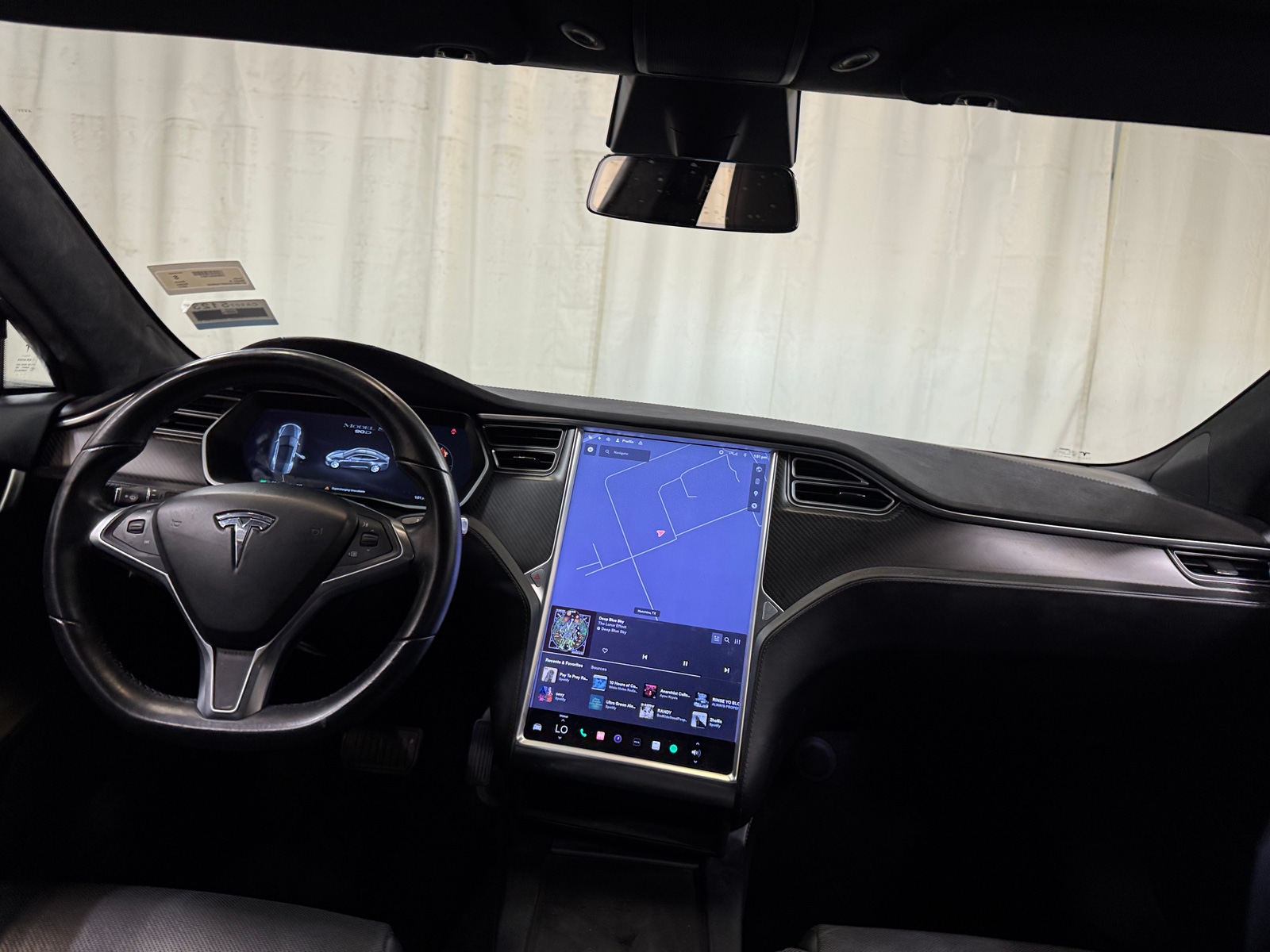 Thumbnail: 2017 Tesla Model S - 2