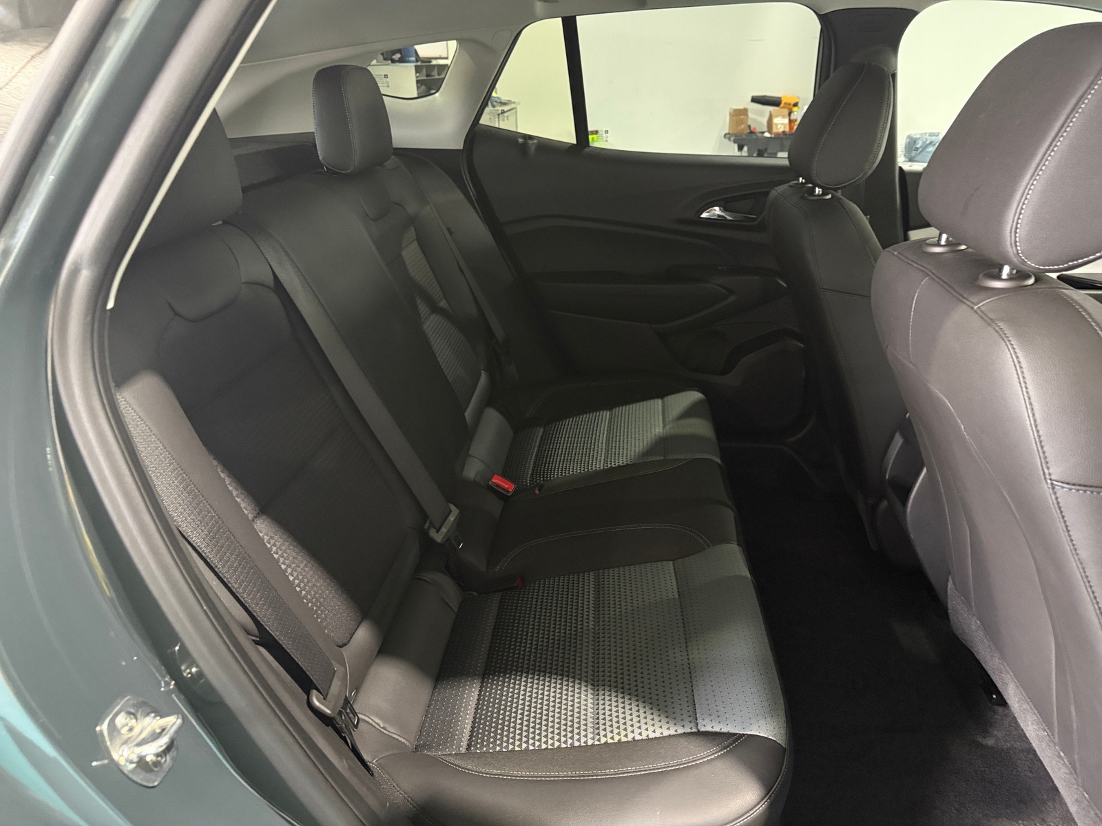 Thumbnail: 2025 Chevrolet Trax - 6