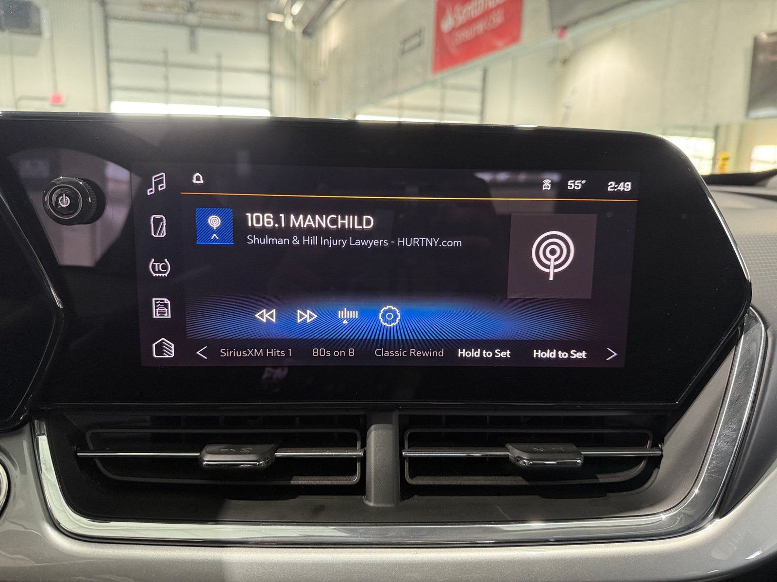 Thumbnail: 2025 Chevrolet Trax - 4