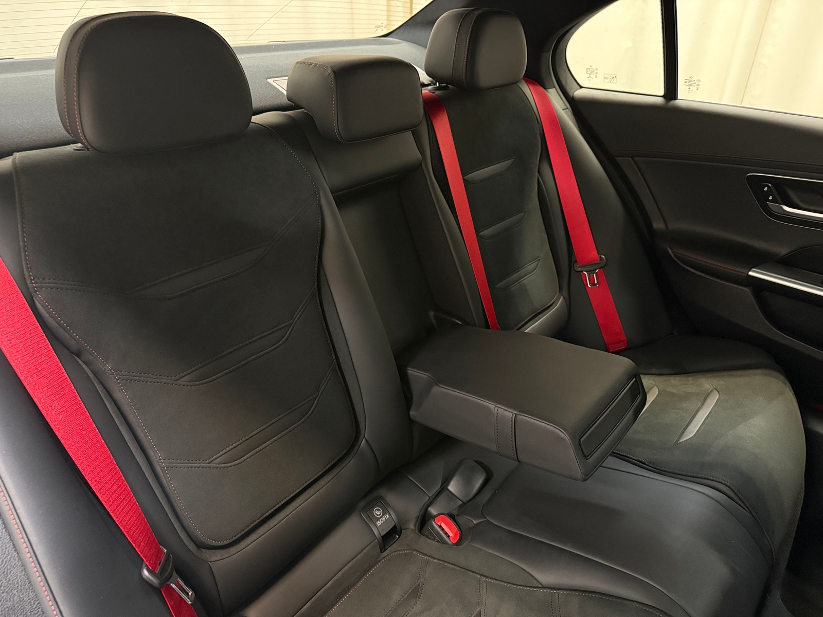 Thumbnail: 2023 Mercedes-Benz C-Class - 5