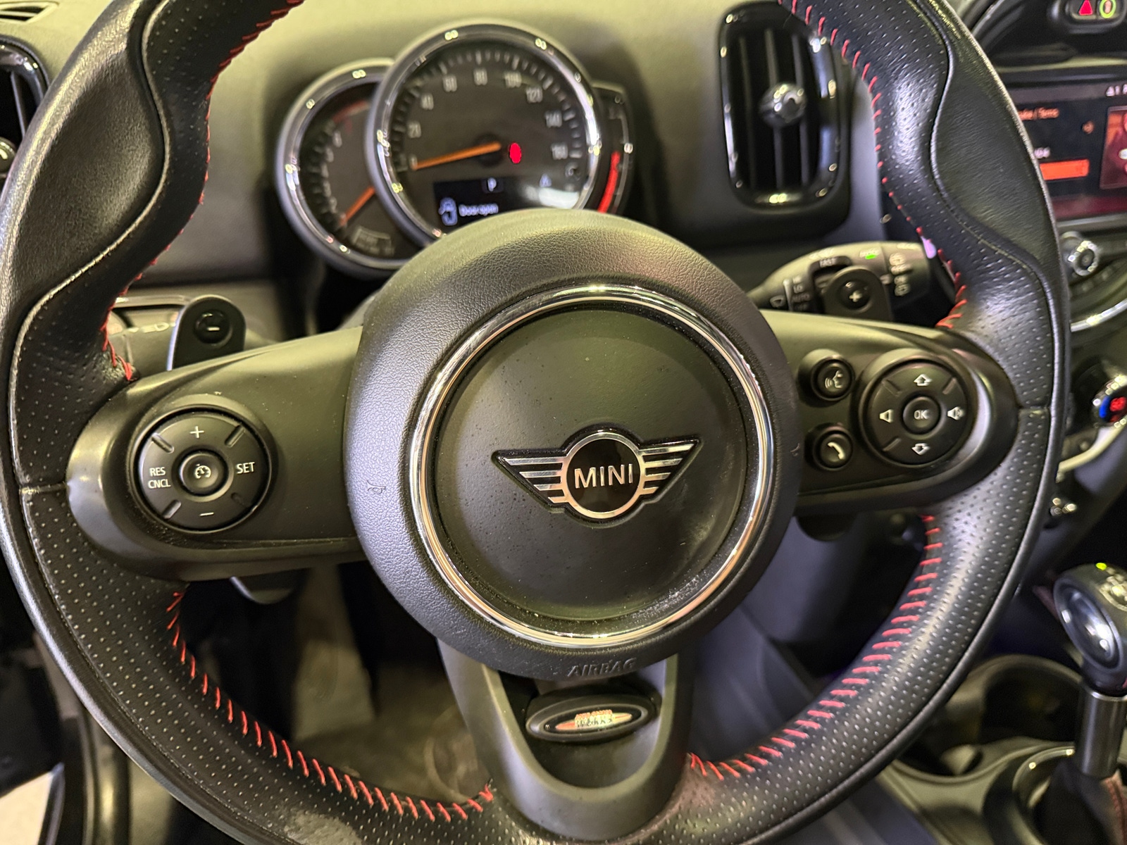 Thumbnail: 2019 MINI Cooper Countryman - 4