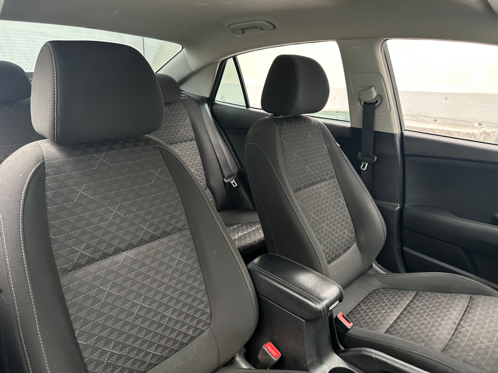 Thumbnail: 2020 Kia Rio - 2