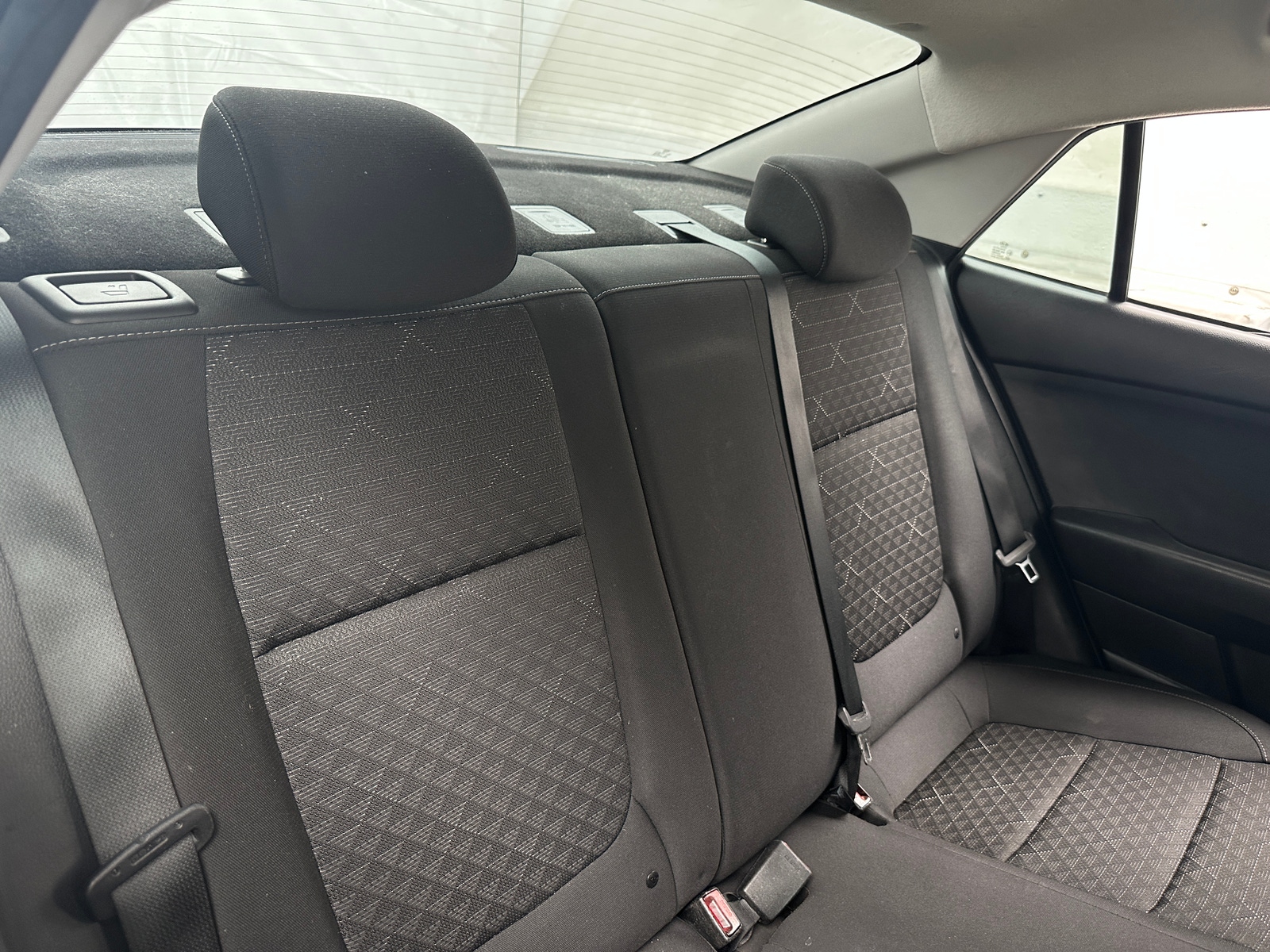 Thumbnail: 2020 Kia Rio - 5