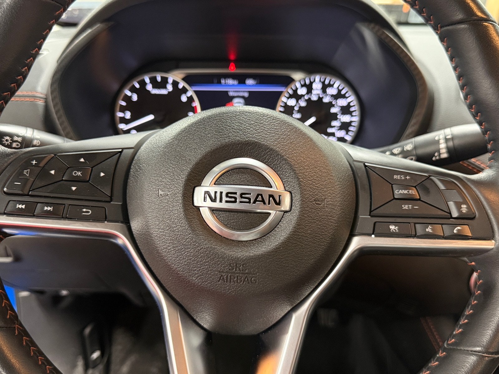 Thumbnail: 2023 Nissan Sentra - 5