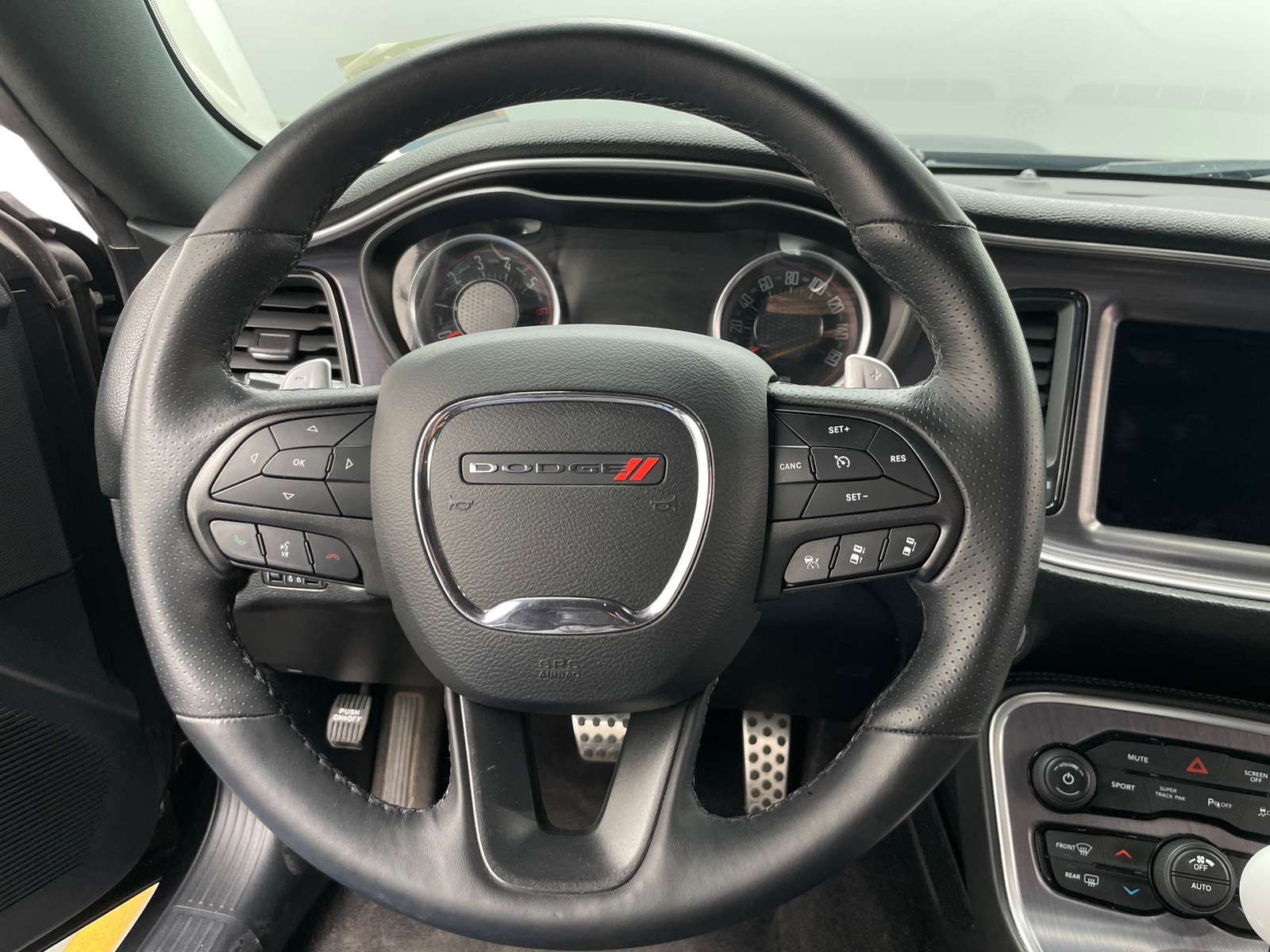 Thumbnail: 2018 Dodge Challenger - 4