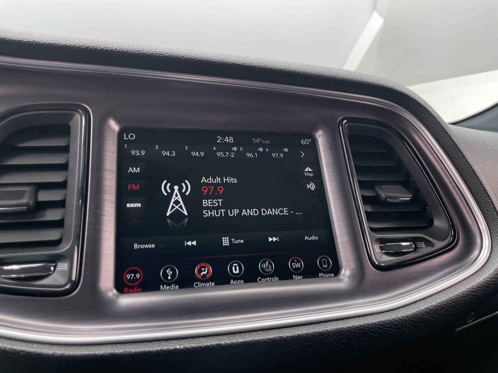 Thumbnail: 2018 Dodge Challenger - 3