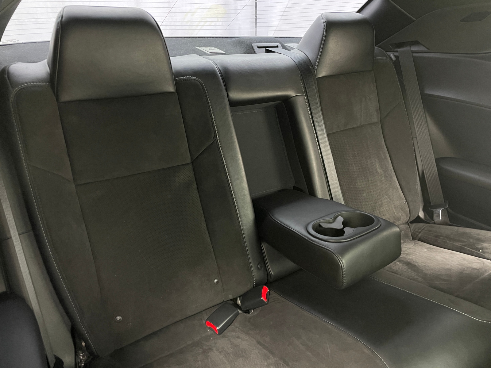 Thumbnail: 2018 Dodge Challenger - 5