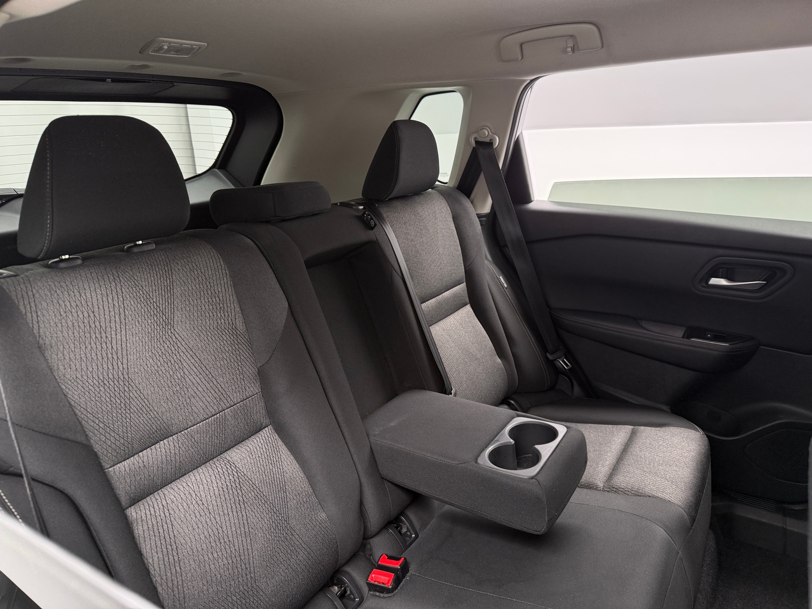 Thumbnail: 2025 Nissan Rogue - 6