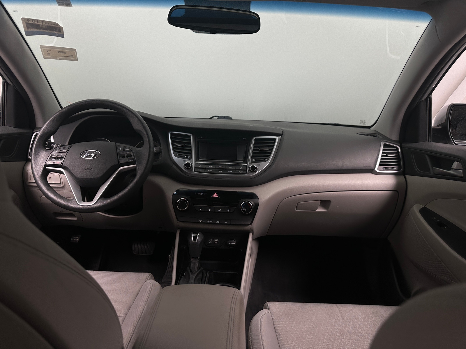 Thumbnail: 2017 Hyundai Tucson - 3