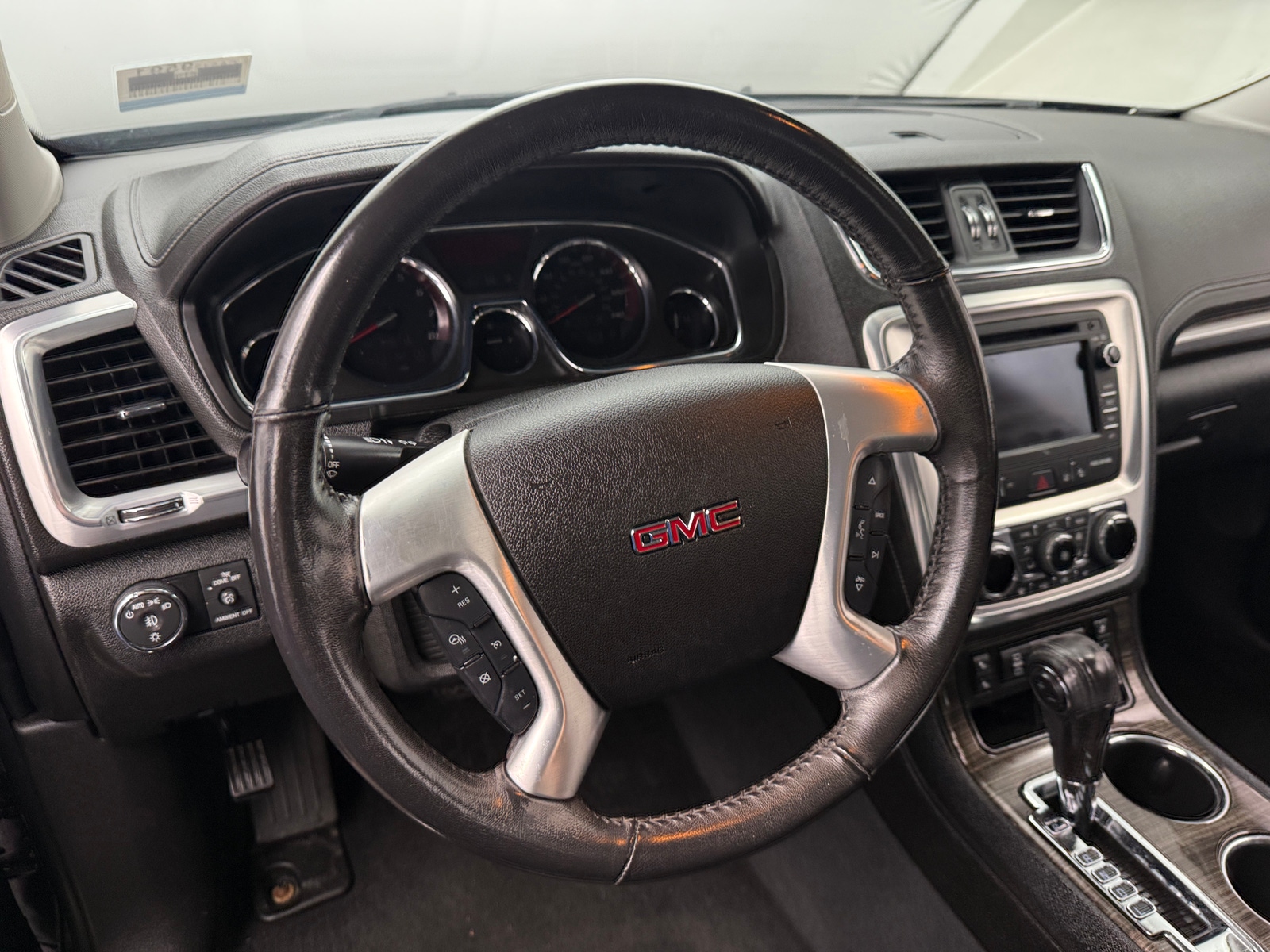 Thumbnail: 2017 GMC Acadia - 4