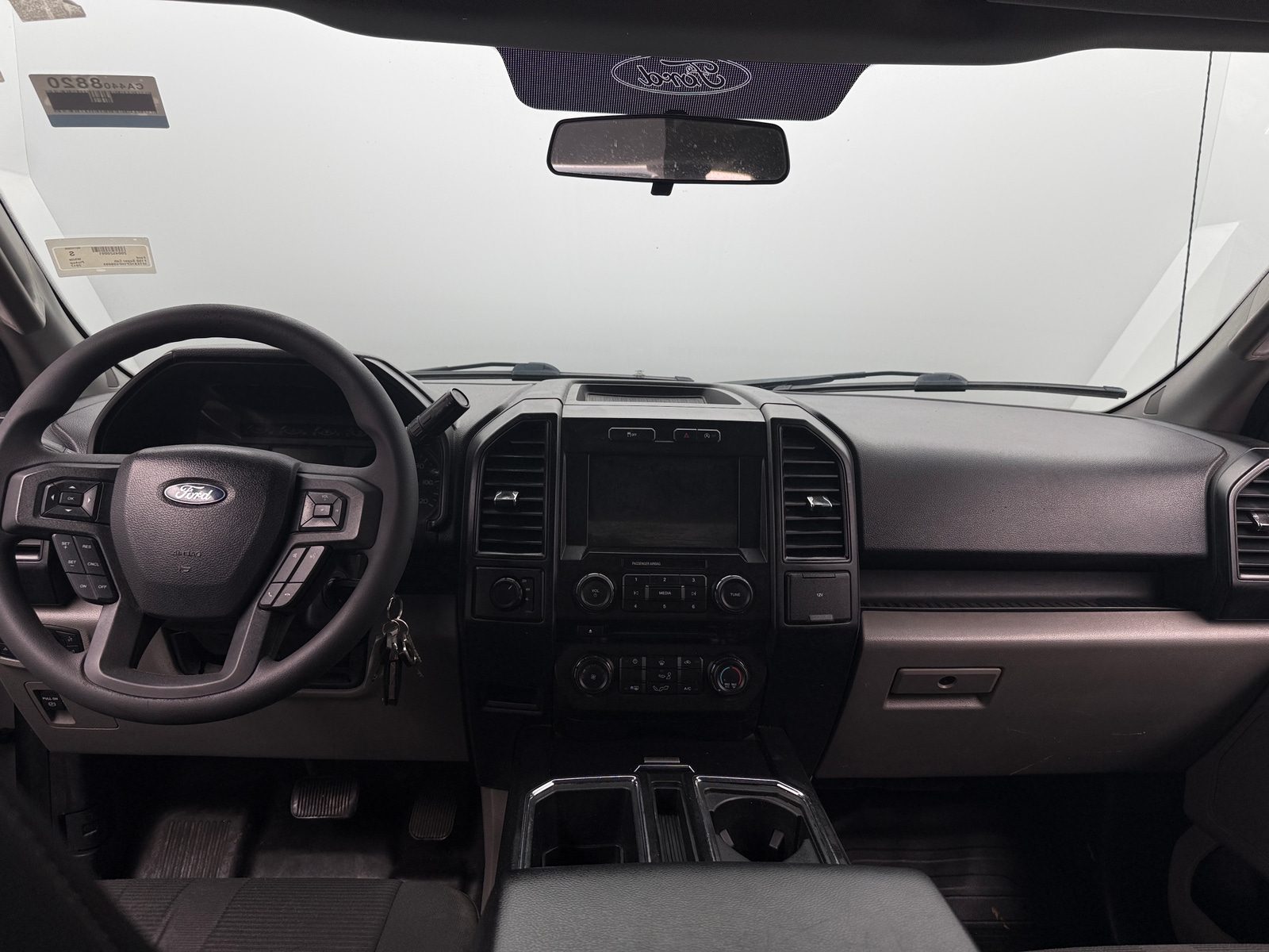 Thumbnail: 2017 Ford Econoline - 3