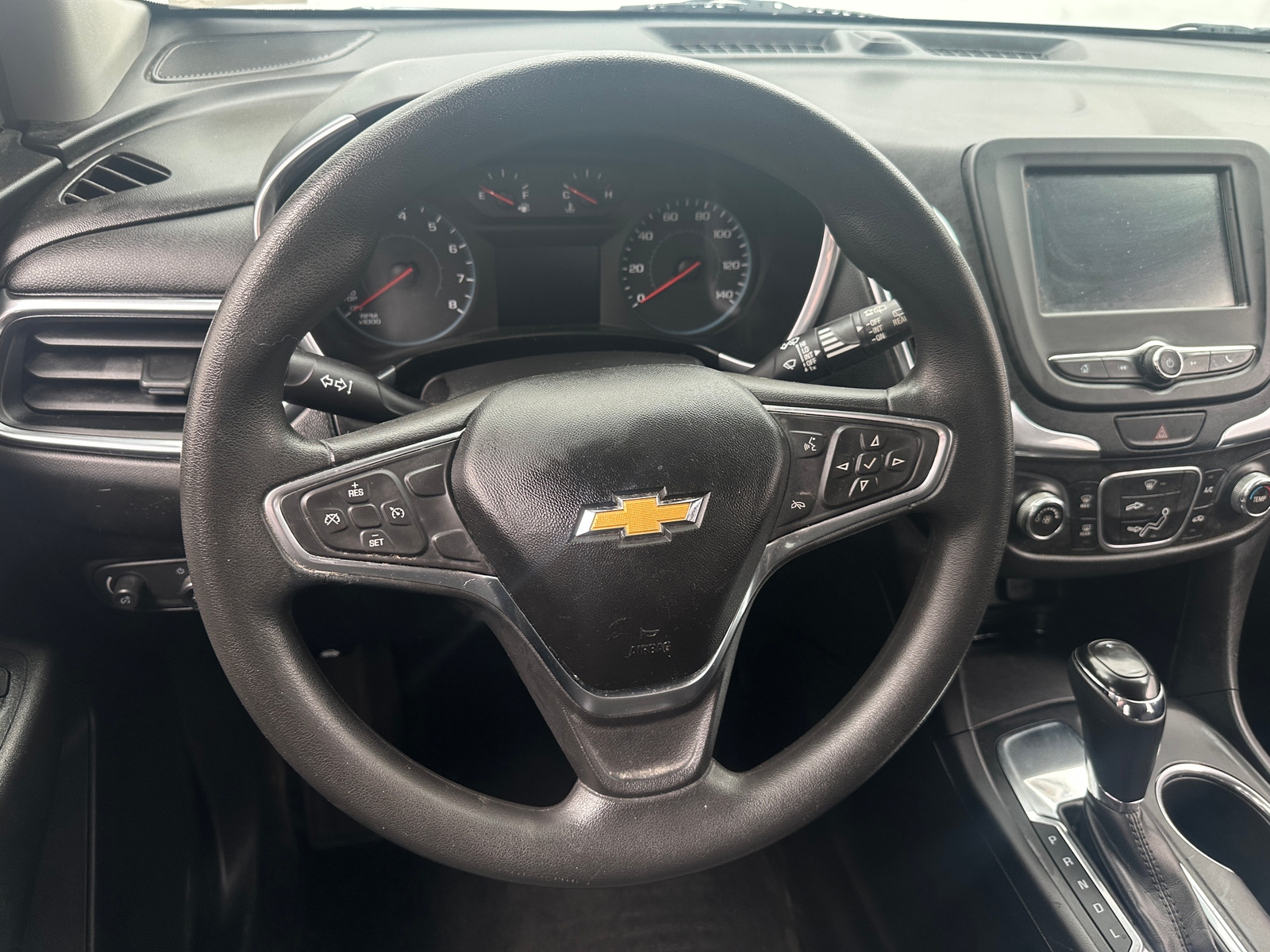 Thumbnail: 2018 Chevrolet Equinox - 4