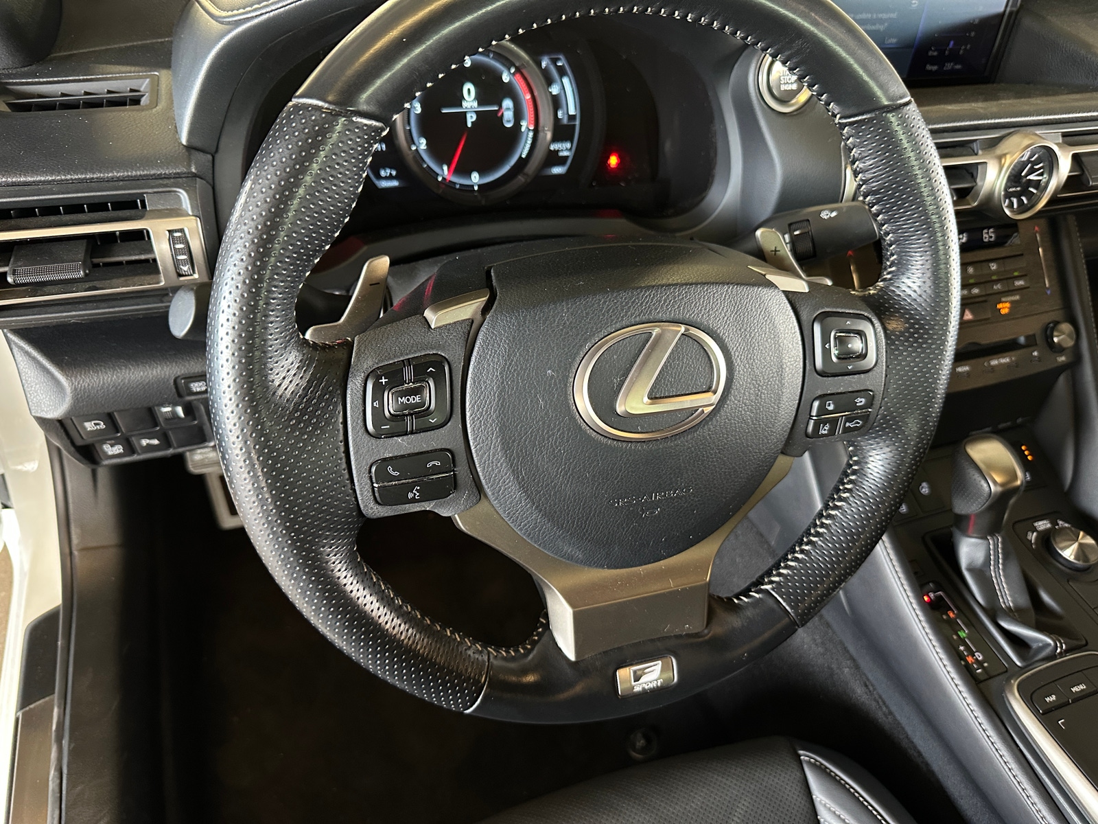 Thumbnail: 2019 Lexus RC - 3