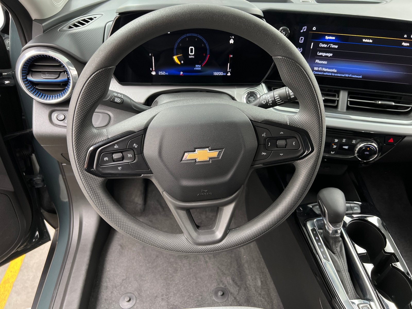 Thumbnail: 2025 Chevrolet Trax - 5