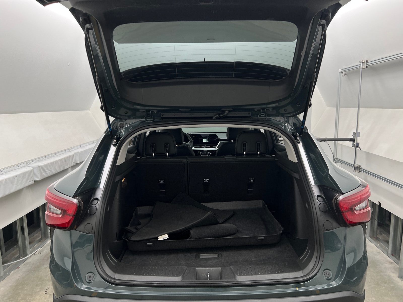 Thumbnail: 2025 Chevrolet Trax - 7