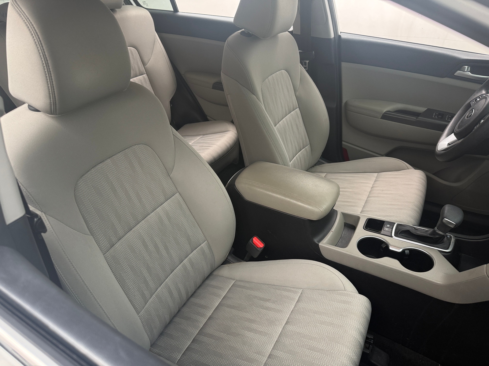 Thumbnail: 2020 Kia Sportage - 2