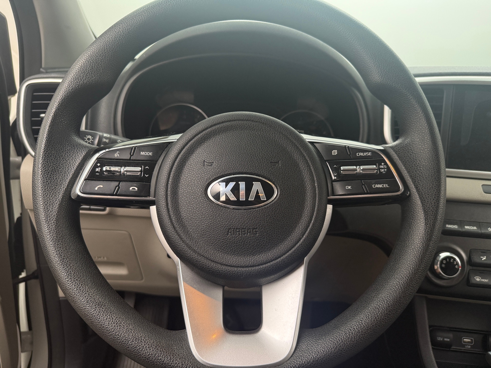 Thumbnail: 2020 Kia Sportage - 5
