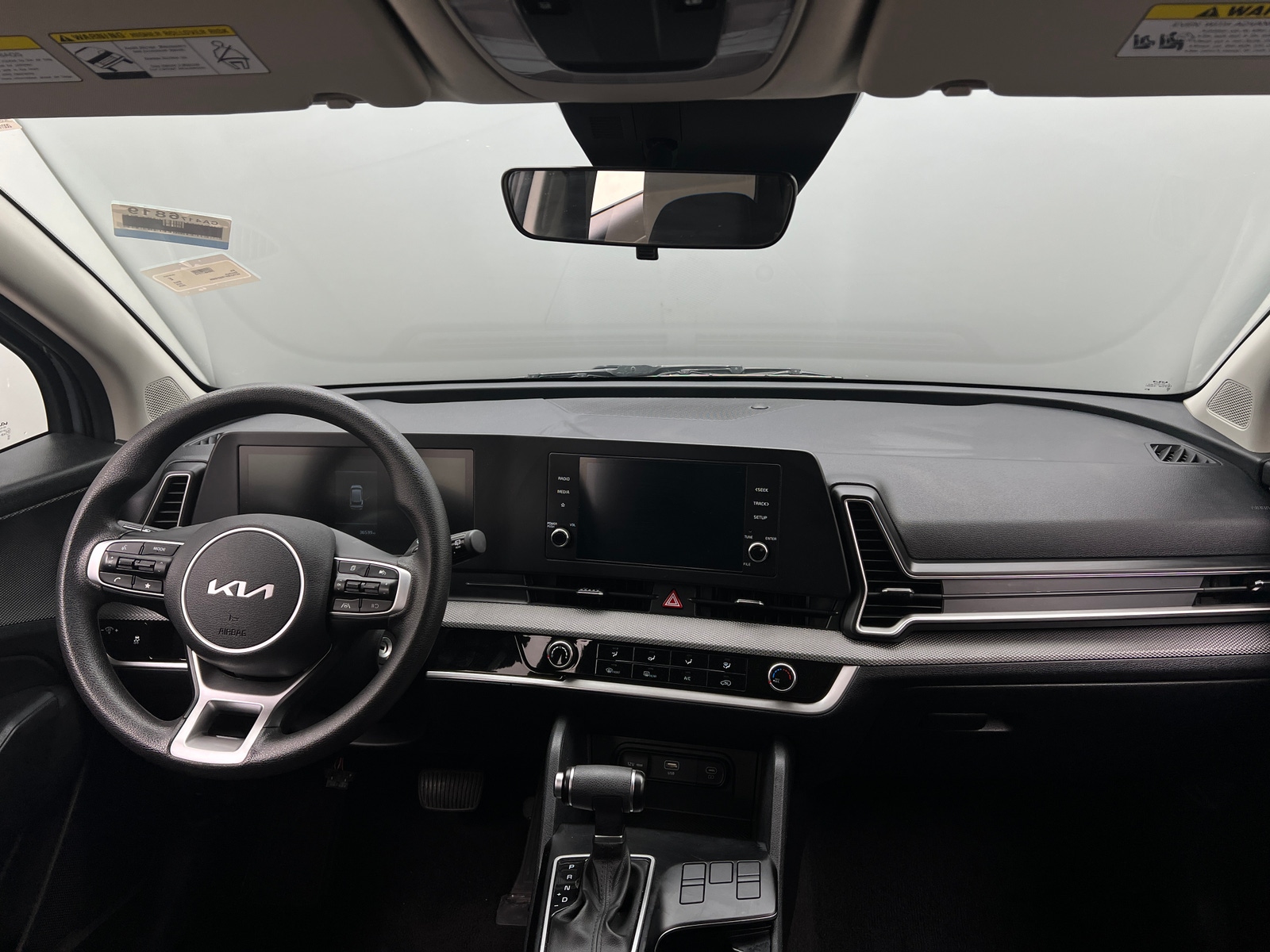 Thumbnail: 2025 Kia Sportage - 3