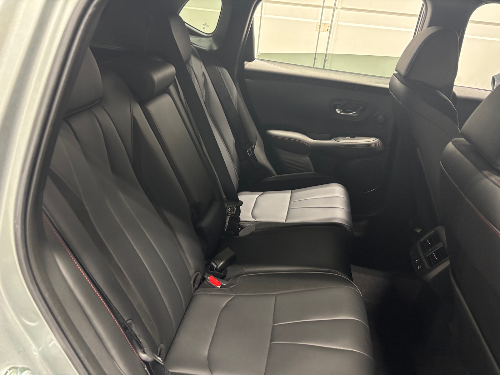 Thumbnail: 2025 Acura ADX - 5