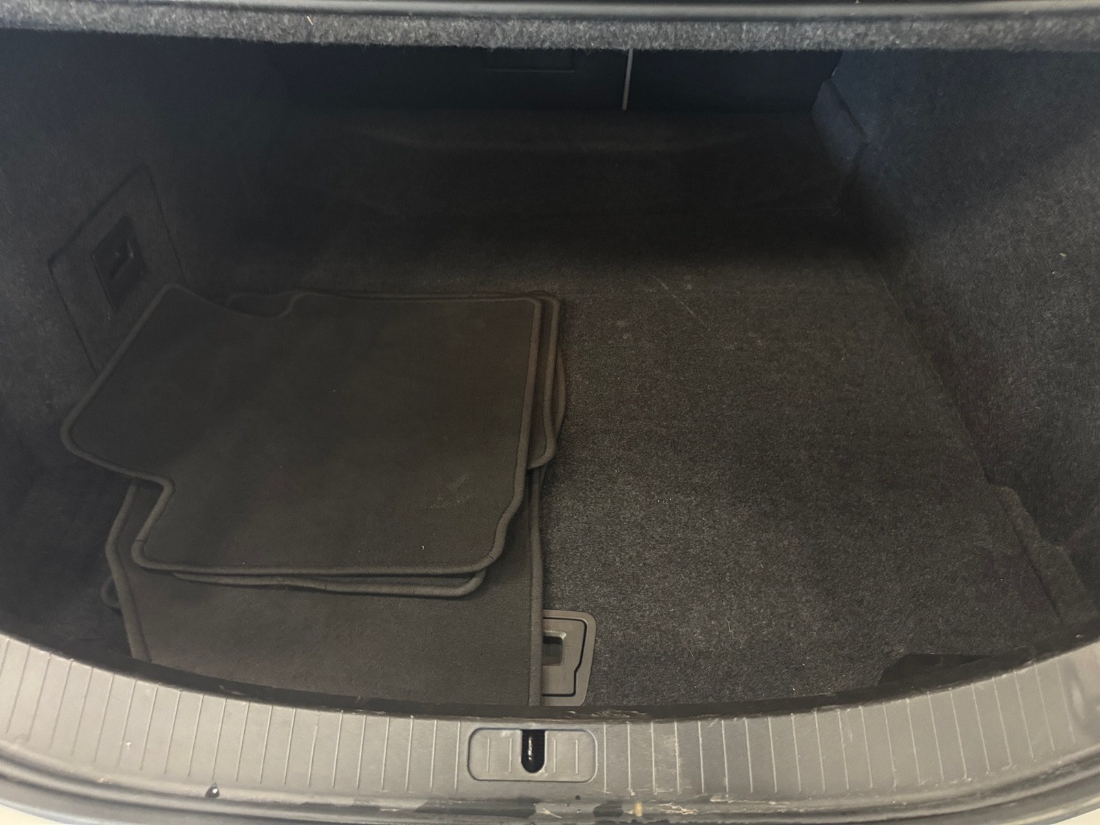 Thumbnail: 2017 Cadillac XTS - 6